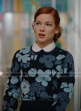 Zoey's blue floral sweater on Zoeys Extraordinary Playlist