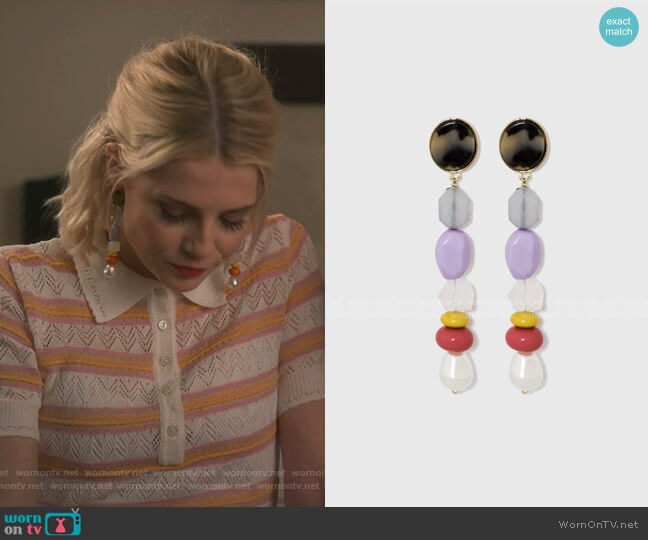 Colorful Mixed Media Drop Earrings by BaubleBar worn by Astrid (Lucy Boynton) on The Politician