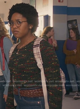 Beth’s green sweater on Stargirl