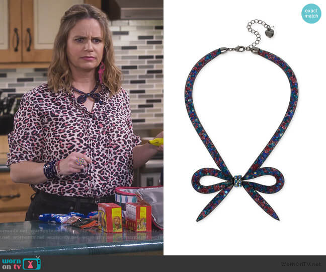 Mesh Bow Collar Necklace by Betsey Johnson worn by Kimmy Gibbler (Andrea Barber) on Fuller House