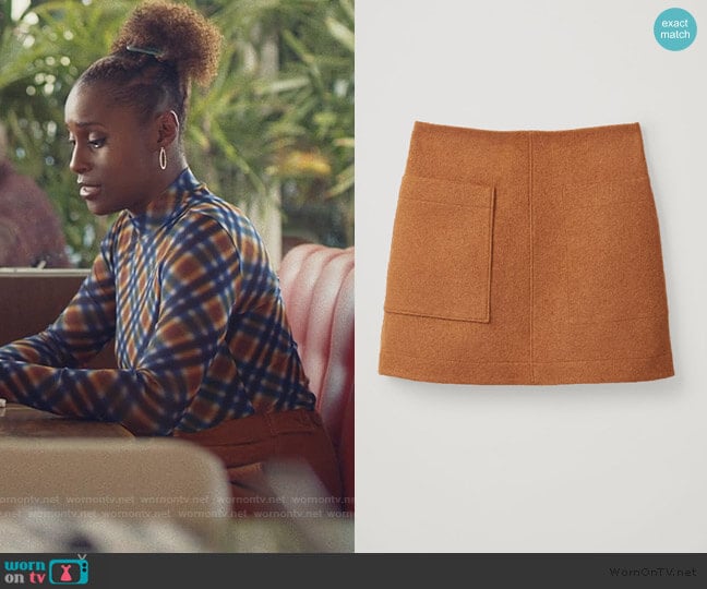 Wool Mini Skirt by Cos worn by Issa Dee (Issa Rae) on Insecure