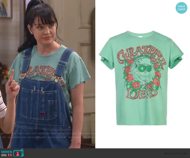 Grateful Dead distressed T-shirt by Madeworn worn by Jackie (Pauley Perrette) on Broke