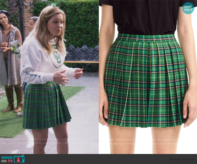 Iverts Pleated Plaid Skort by Maje worn by DJ Tanner-Fuller (Candace Cameron Bure) on Fuller House