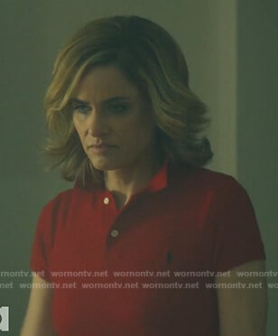 Betty's red knit polo top on Dirty John