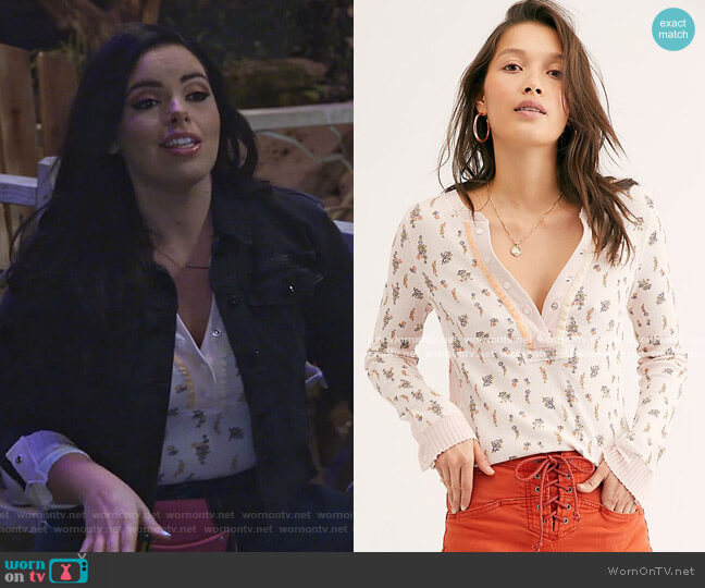 Printed Carly Henley by Free People worn by Lou Hockhauser (Miranda May) on Bunkd