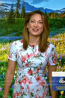 Ginger’s blue floral short sleeve dress on Good Morning America