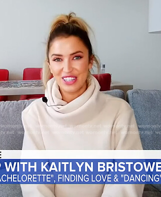 Kaitlyn Bristowe’s ivory turtleneck sweater on Good Morning America