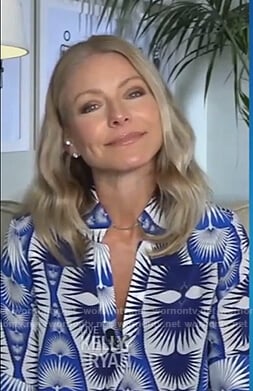 Kelly’s blue fan print blouse on Live with Kelly and Ryan