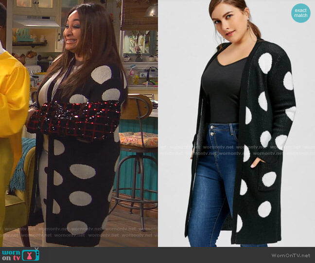 Plus Size Polka Dot Tunic Cardigan by Zaful worn by Raven Baxter (Raven-Symoné) on Ravens Home