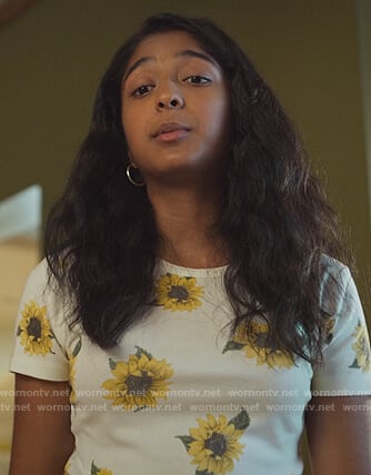 Devi's white sunflower print tee on Never Have I Ever