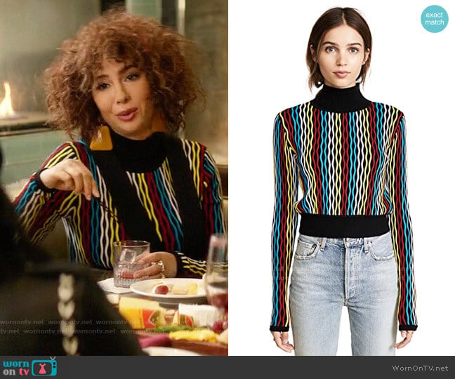 Diane von Furstenberg Cropped Turtleneck Pullover worn by Lucy Neal (Lucy Hale) on A Nice Girl Like You (2020)