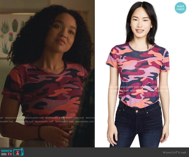 The Itty Bitty Sinful Tee by Mother worn by Kat Edison (Aisha Dee) on The Bold Type