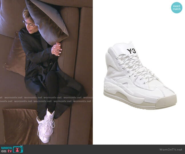 Hokori Sneakers by Y-3 worn by Lisa Rinna on The Real Housewives of Beverly Hills