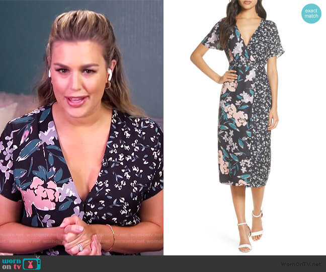 Mixed Floral Print Button Front Wrap Dress by Forest Lily worn by Carissa Loethen Culiner on E! News