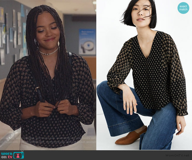Sheer-Sleeve Top in Brushstroke Paisley Mix by Madewell worn by Tabitha Foster (Quintessa Swindell) on Trinkets