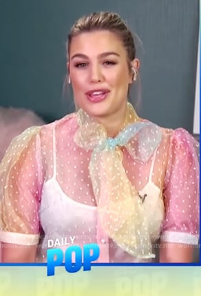 Carissa's tulle dotted top on E! News Daily Pop