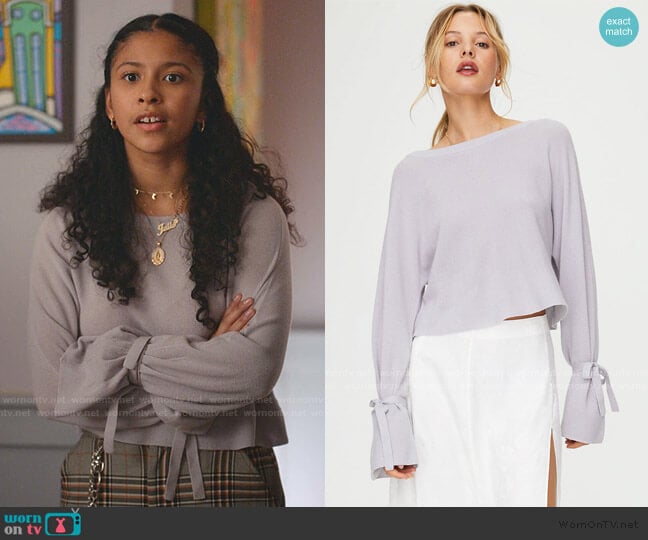 Emmy Sweater by Wilfred worn by Julie (Madison Reyes) on Julie and the Phantoms