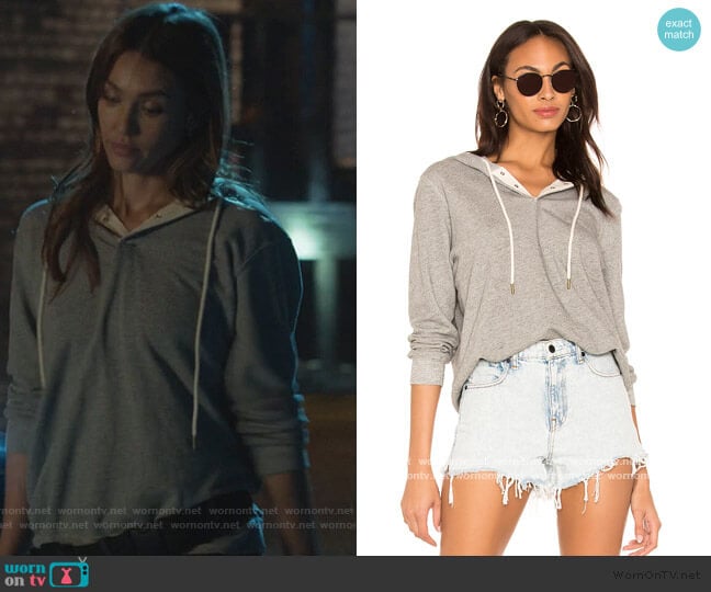 The Henley Hoodie by The Great worn by Nancy McKenna (Jessica Alba) on LA's Finest