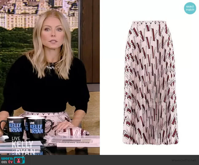 V-print pleated skirt by Valentino worn by Kelly Ripa on Live with Kelly and Mark