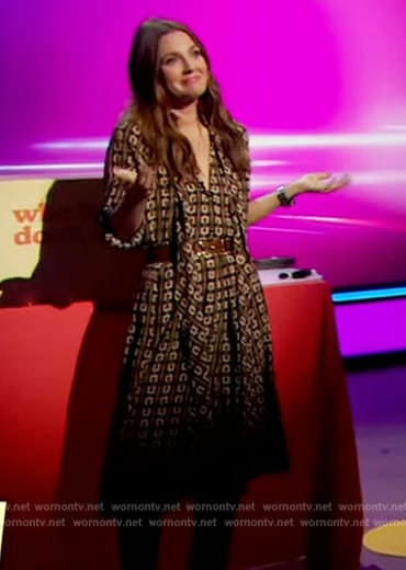 Drew’s brown printed shirtdress on The Drew Barrymore Show