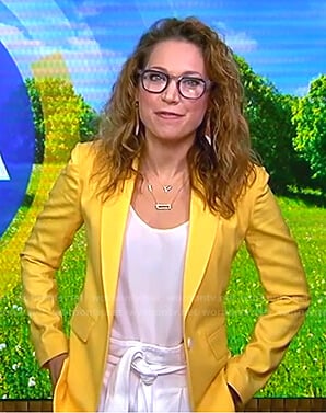 Ginger’s yellow blazer and white shorts on Good Morning America