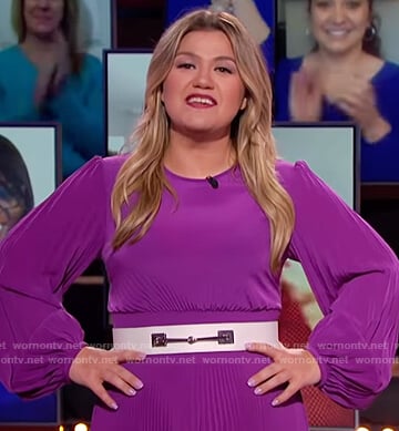 Kelly’s purple pleated maxi dress on The Kelly Clarkson Show