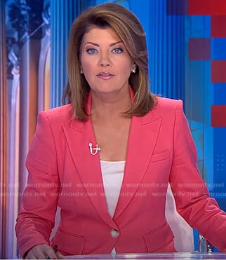 Norah’s pink blazer on CBS Evening News