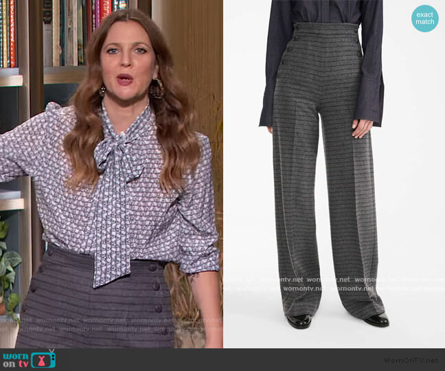 Wool and cashmere trousers by Max Mara worn by Drew Barrymore on The Drew Barrymore Show