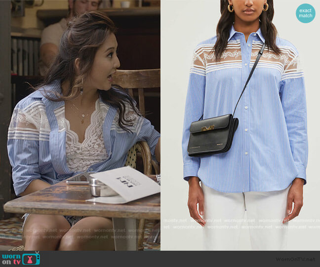 WornOnTV: Mindy's white and gold shoulder bag on Emily in Paris