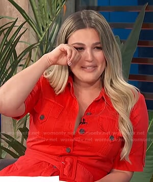 Carissa’s red short sleeve utility dress on E! News Daily Pop