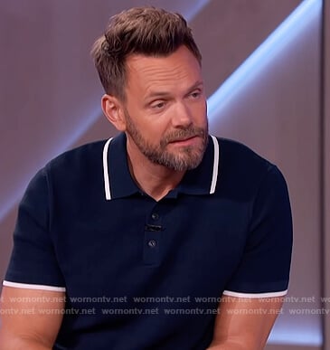 Joel McHale's navy polo shirt on The Kelly Clarkson Show