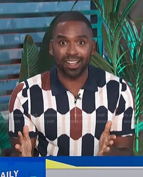 Justin’s printed zip-neck polo shirt on E! News Daily Pop