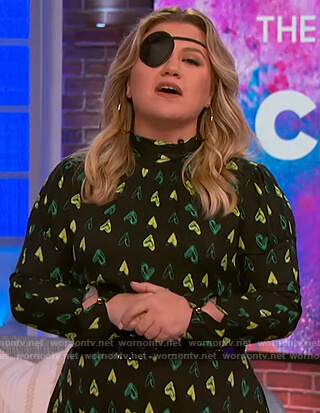 Kelly’s black heart print dress on The Kelly Clarkson Show