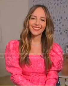 Lilliana's pink puff sleeve dress on E! News Daily Pop