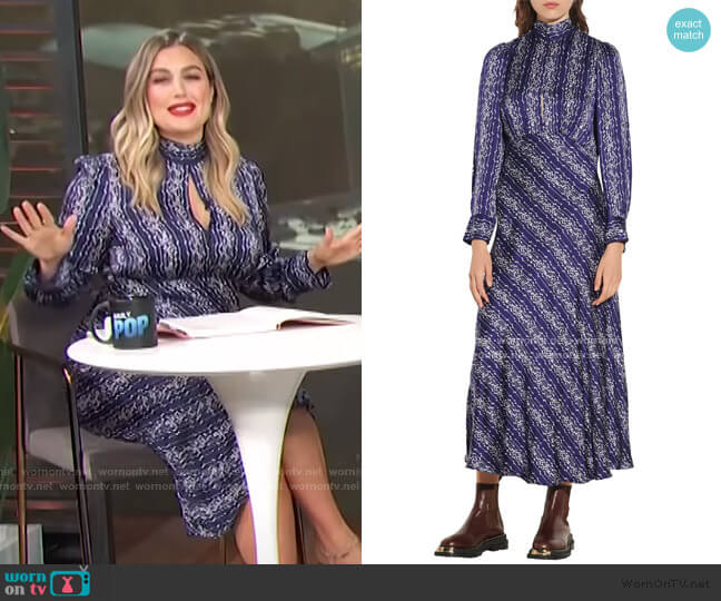 WornOnTV: Carissa’s blue printed keyhole dress on E! News Daily Pop ...