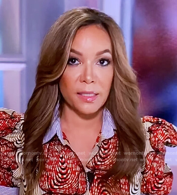 Sara’s printed puff sleeve top on The View