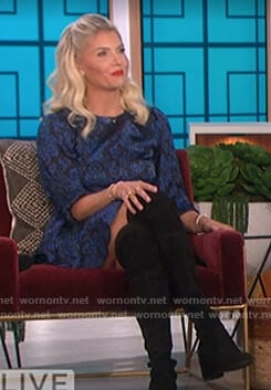 Amanda's blue floral dress on The Talk