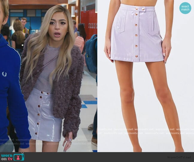 Faux Patent Leather Mini Skirt by Forever 21 worn by Lexi (Josie Totah) on Saved By The Bell