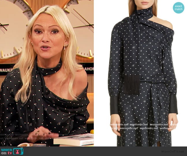 Logo Dot Print Scarf Neck One Shoulder Shirt by Monse worn by Zanna Roberts on The Drew Barrymore Show