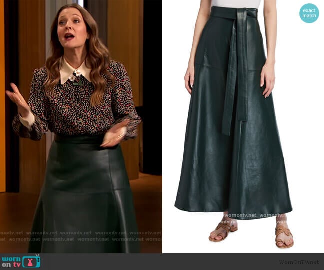 Long Leather Skirt by Oscar de la Renta worn by Drew Barrymore on The Drew Barrymore Show