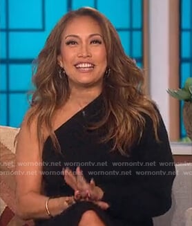 Carrie's black off shoulder dress on The Talk