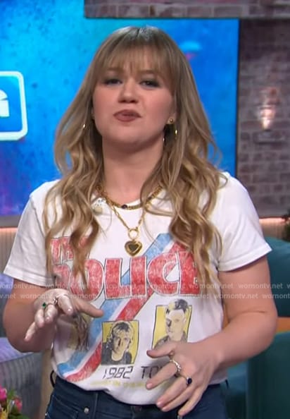 Kelly's white Police tour graphic tee on The Kelly Clarkson Show