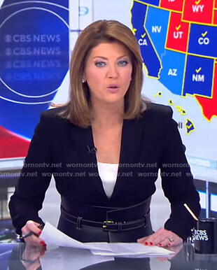 Norah’s black wide belt on CBS Evening News