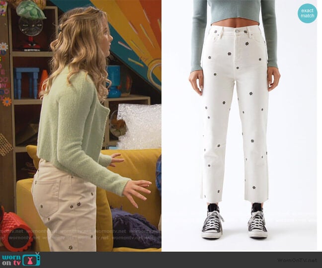 White Daisies High Rise Straight Leg Jeans by PacSun worn by Lex (Jules LeBlanc) on Side Hustle