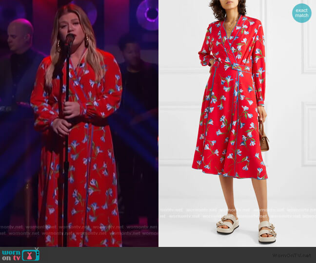 ugo floral-print crepe de chine wrap dress by Rag and Bone worn by Kelly Clarkson on The Kelly Clarkson Show