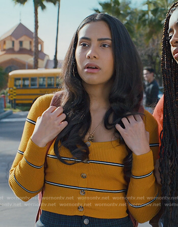 Daisy’s yellow striped cardigan on Saved By The Bell