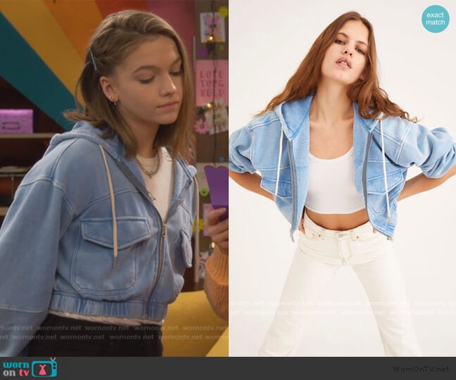 Yogi Fleece Cropped Hoodie Sweatshirt by Urban Outfitters worn by Presley (Jayden Bartels) on Side Hustle