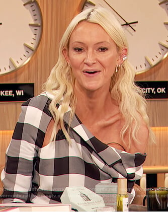 Zanna Roberts’s check cutout dress on The Drew Barrymore Show