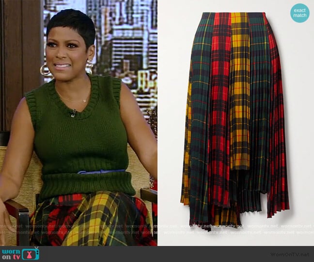 Asymmetric pleated checked twill skirt by Monse worn by Tamron Hall on Live with Kelly and Ryan