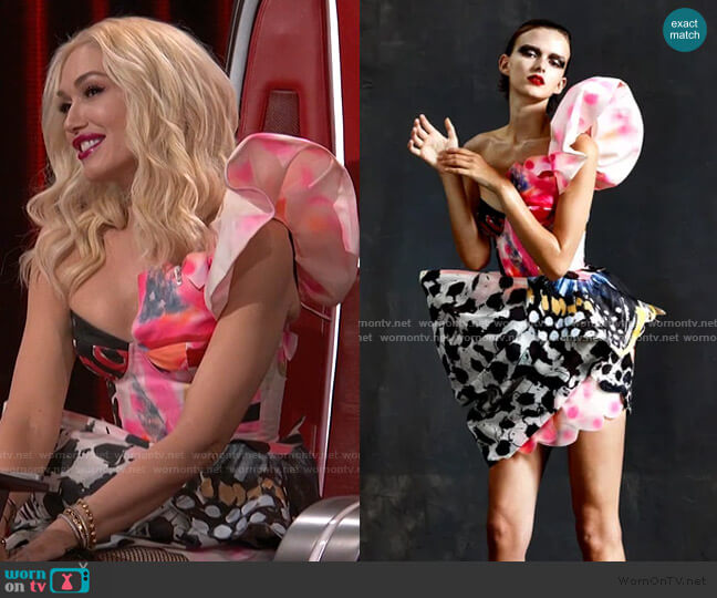 Fall 2020 Couture by Ronald Van Der Kemp worn by Gwen Stefani on The Voice